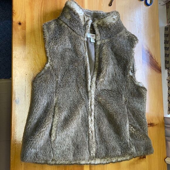 Ann Taylor Loft Faux Fur Fest - Size 8 - Picture 1 of 5